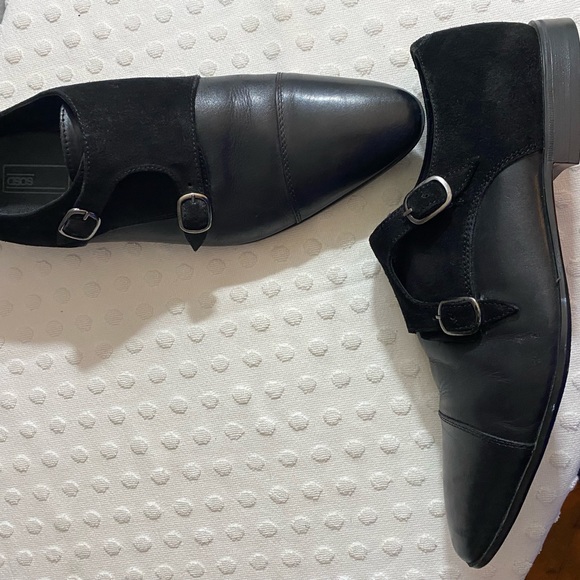 ASOS DESIGN monk shoes in black with suede leather emboss panel - Picture 6 of 15
